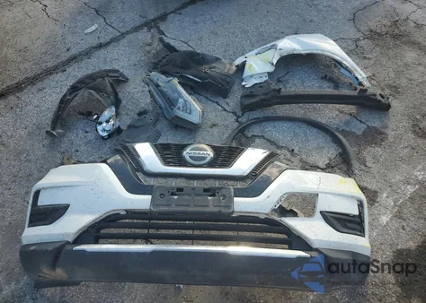 2018 Nissan Rogue S z USA, uszkodzony, nr VIN KNMAT2MV7JP551824